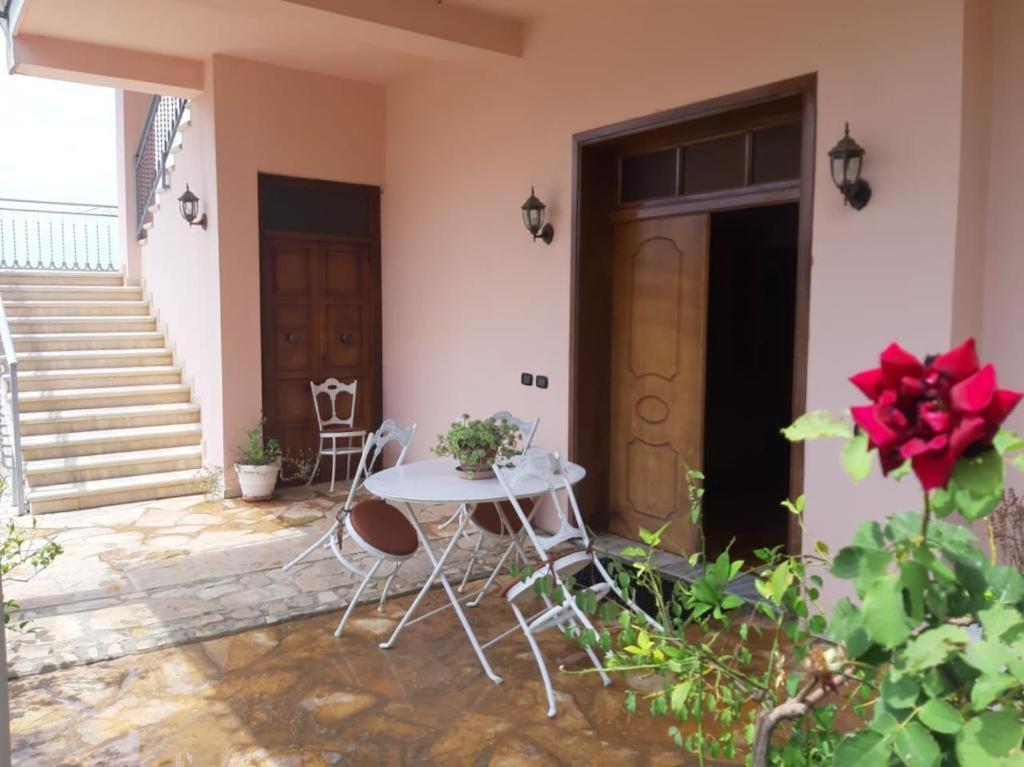 Guesthouse Villa Rosa Berat Extérieur photo